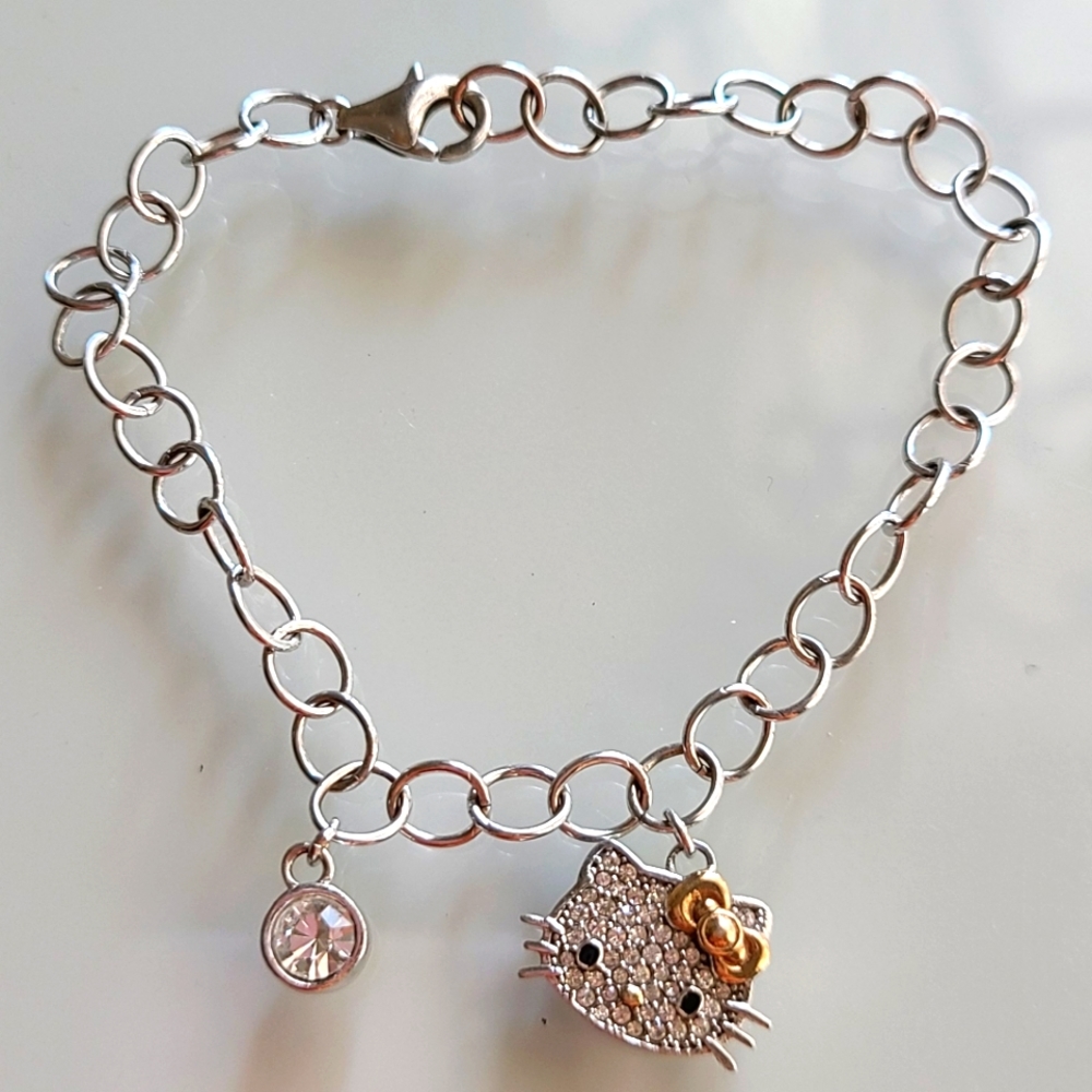 Cute Sterling Silver Hello Kitty Link Bracelet